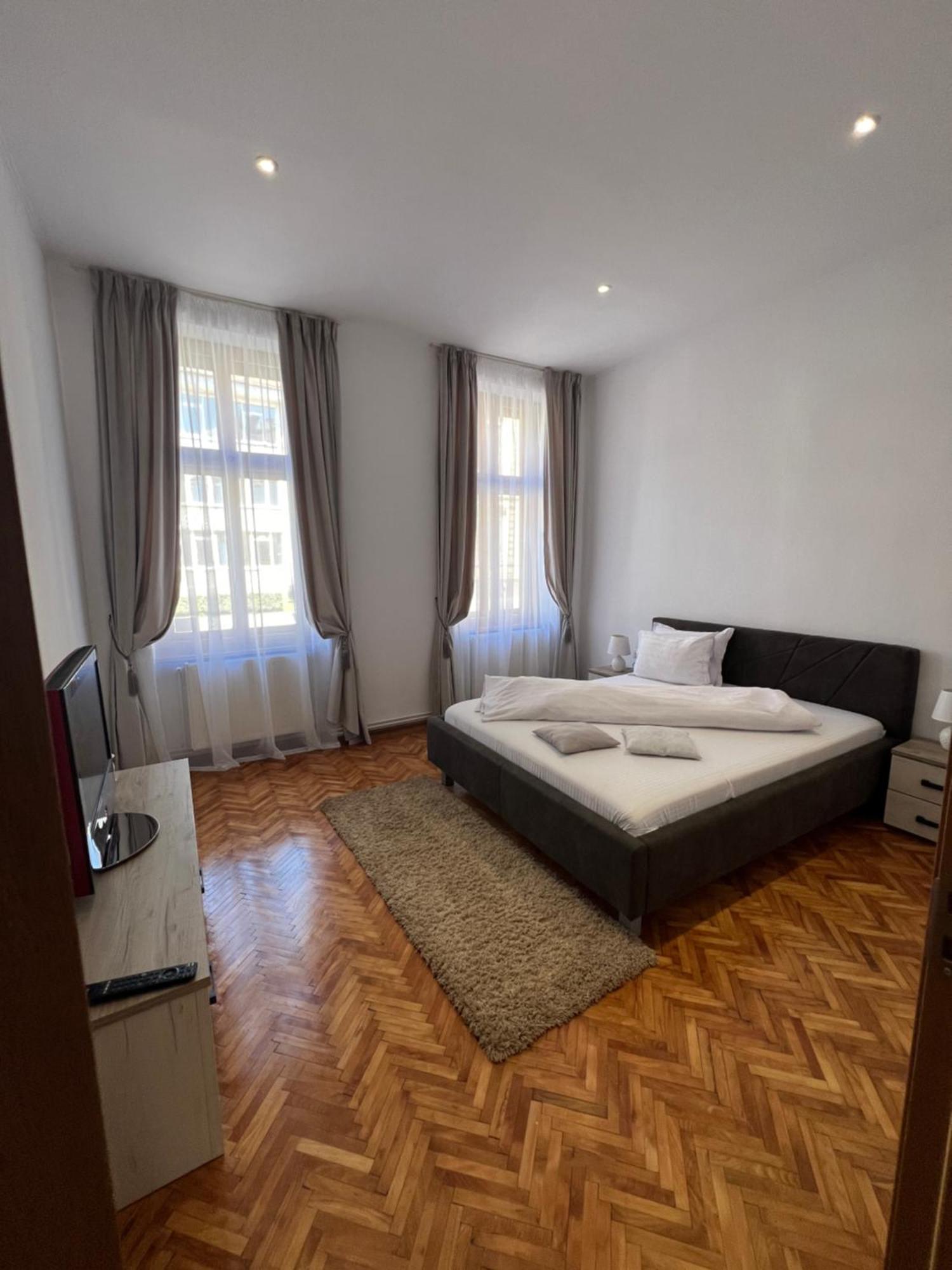 Alice Apartament Centru